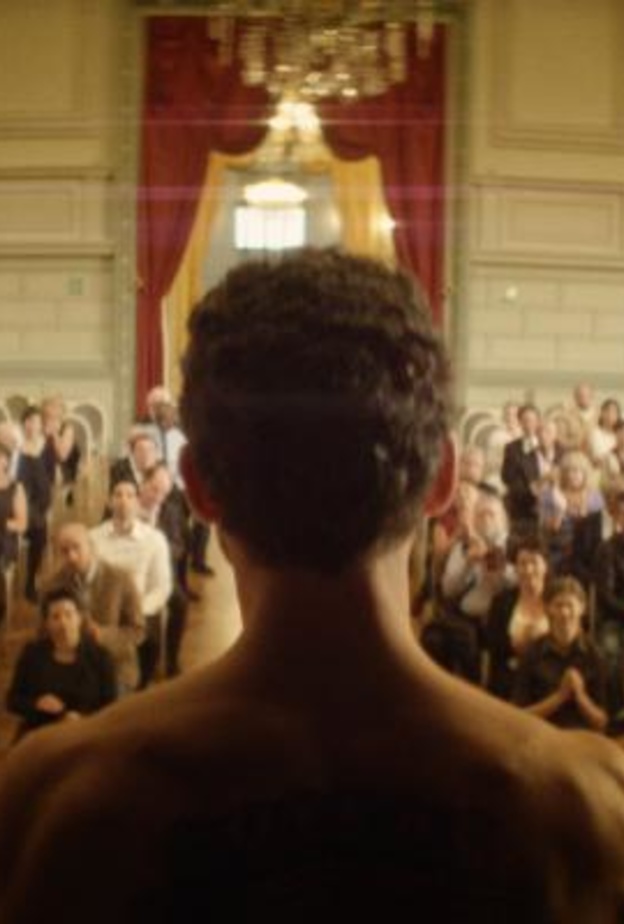 الرجل الذي باع ظهره