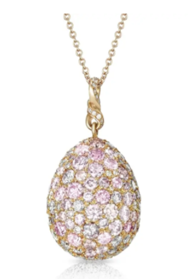 سلسال من فابرجيه Fabergé