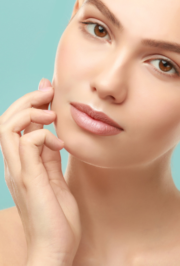 فوائد ماسك العسل وماء الورد