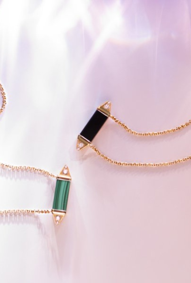 لي بيرلانغو دو كارتييه ألوان قوية،أناقة هندسية