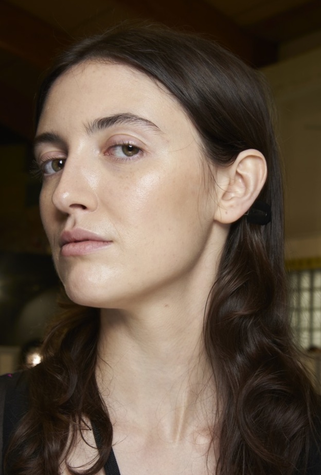 أفضل أنواع كريم ترطيب البشرة في عيد الأم