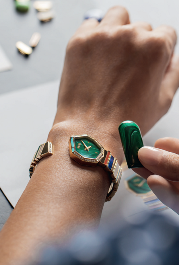 Dior تطلق فصلا جديدا في عالم المجوهرات والساعات الفاخرة من تأليف Victoire de Castellane