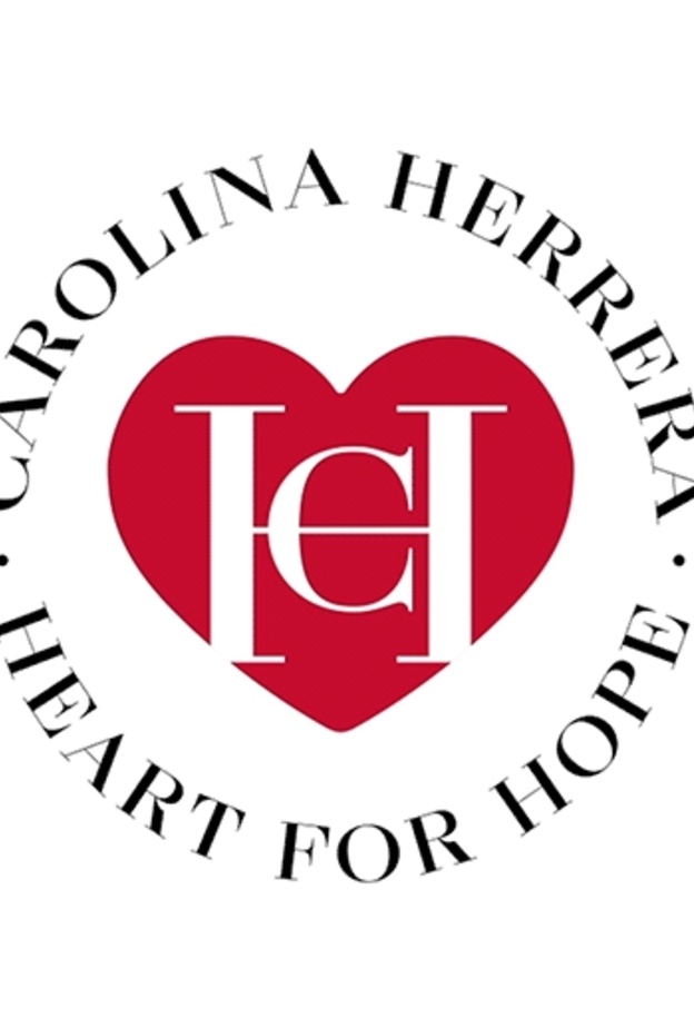 كارولينا هيريرا تشارك رسائل أمل من نساء المنطقة