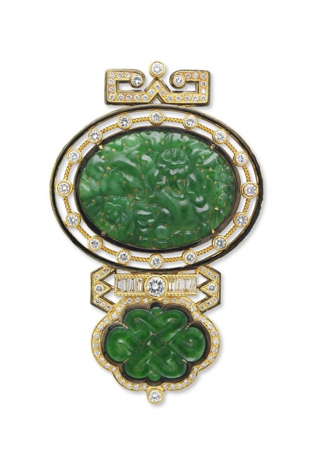  بروش من الذهب الأصفر واليشم