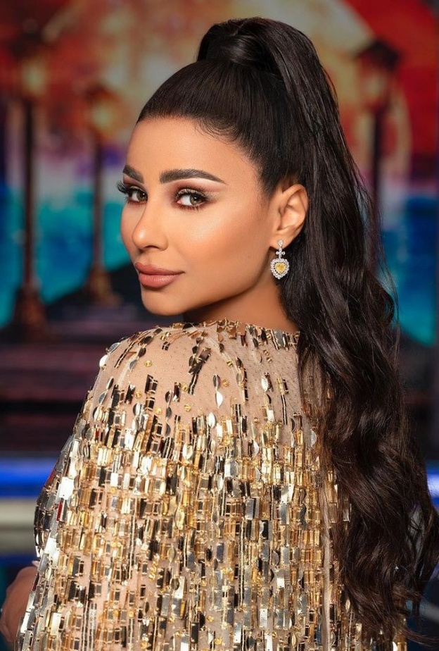 أجمل تسريحات شعر عصرية استوحيها من النجمات الأمهات الإماراتيات 2021