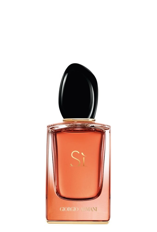 Sì Eau de Parfum Intense.. عطر يشعّ جرأة