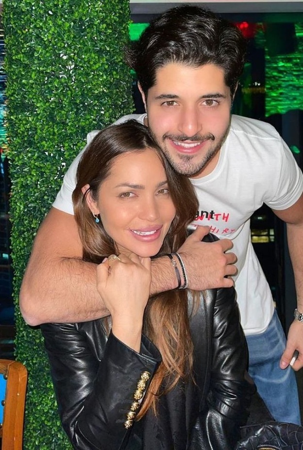 جيهان علامة وابنها