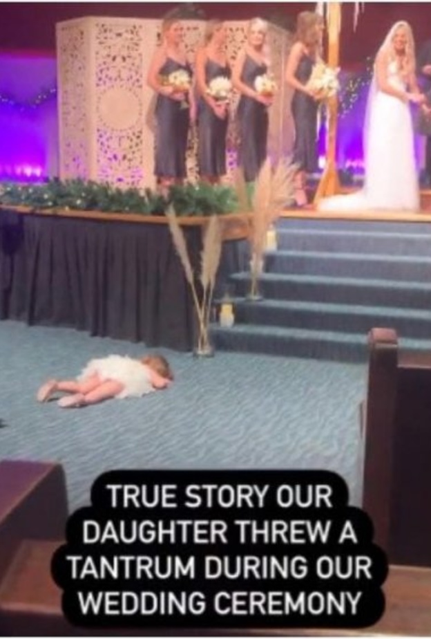 موقف طريف في حفل الزفاف