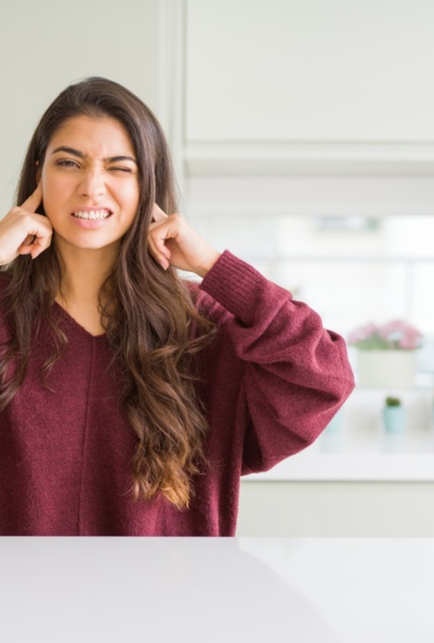  فيروس كورونا الجديد يسبب فقدان السمع