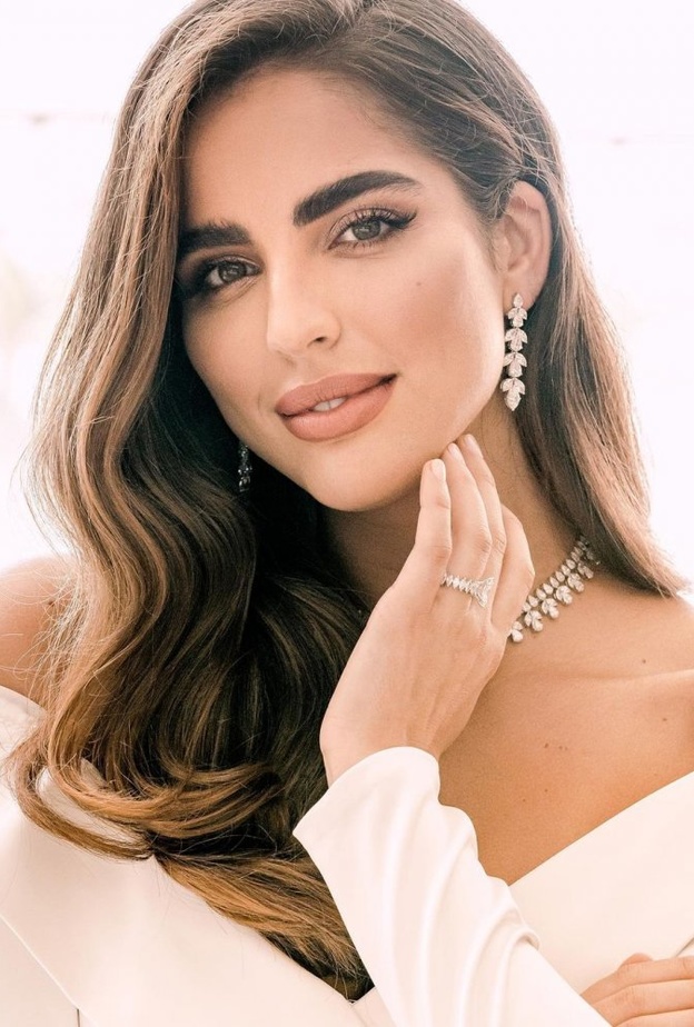 اقراط لعروس ربيع 2021 من دار Hamda Fine Jewelry