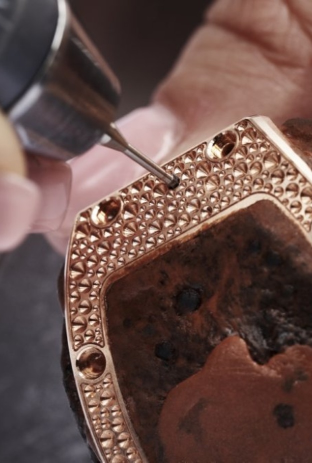 ساعات بالترصيع الثلجي من ابداعات Richard Mille