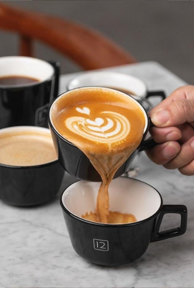 قهوة من محمصة 12cups