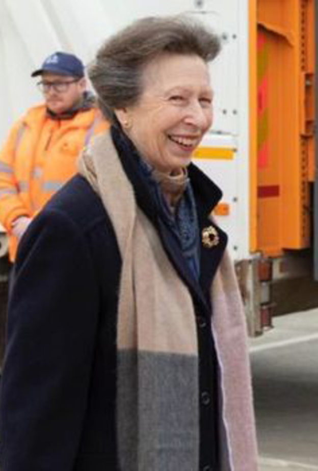 أول ظهور للأميرة آن منذ الإعلان عن مولد حفيدها الجديد