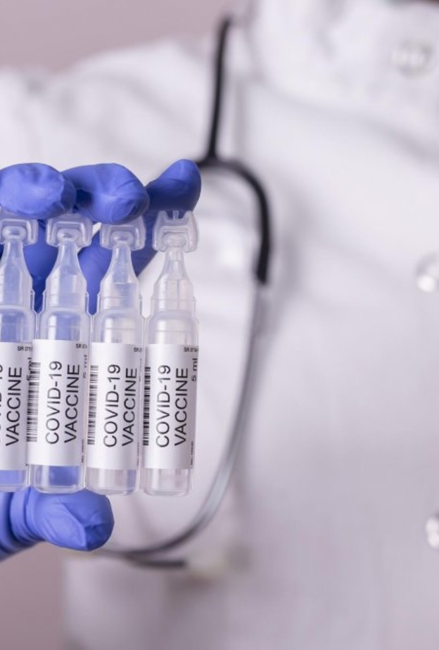  صحة الفجيرة تفعل عيادة إلكترونية متنقلة لتطعيم الأطفال بلقاح كورونا.jp