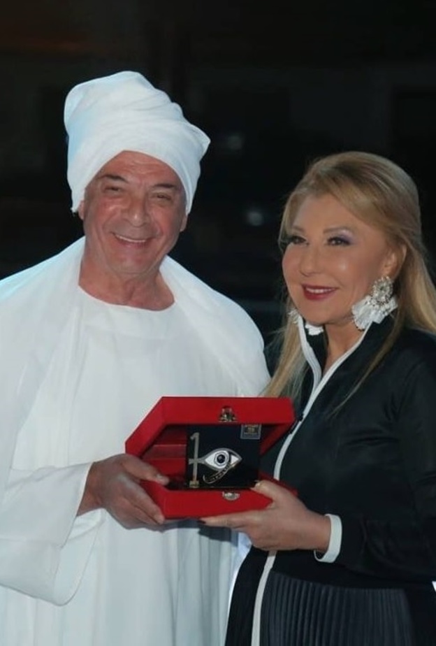 محمود حميدة ونادية الجندي