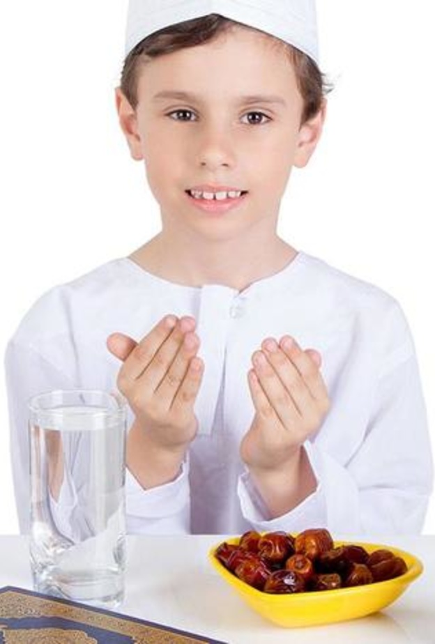 ما هو السن المناسب لصيام الأطفال