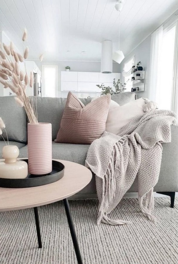  ديكور غر فة معيشة بالوردي والرمادي