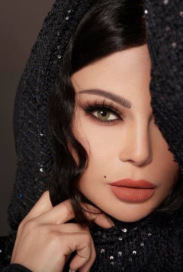  صور ابرز نجمات لديهن شامة على ملامحهن وبينهن هيفاء وهبي