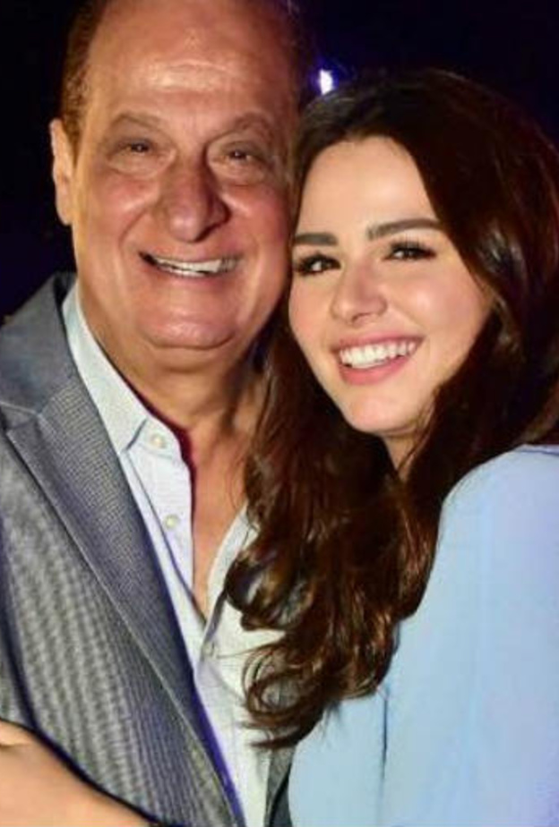 هنادي مهنا ووالدها 