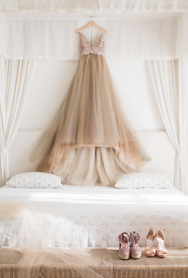 تدهور صحة العروس ووفاتها في غضون شهرين