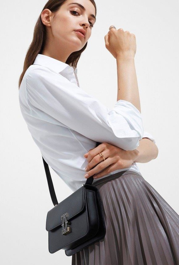 اخترنا لك الحقيبة المثالية لأمسيات رمضان من كارتييه 