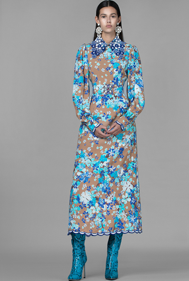 موديلات فساتين مشجرة وفضفاضة من دارAndrew GN