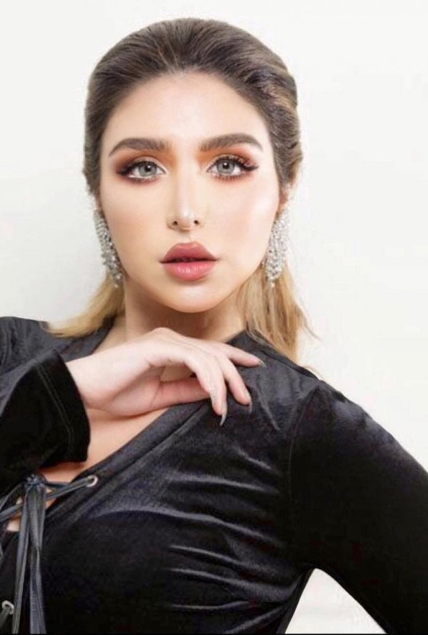 نورة الرشيدي او حلا نورة