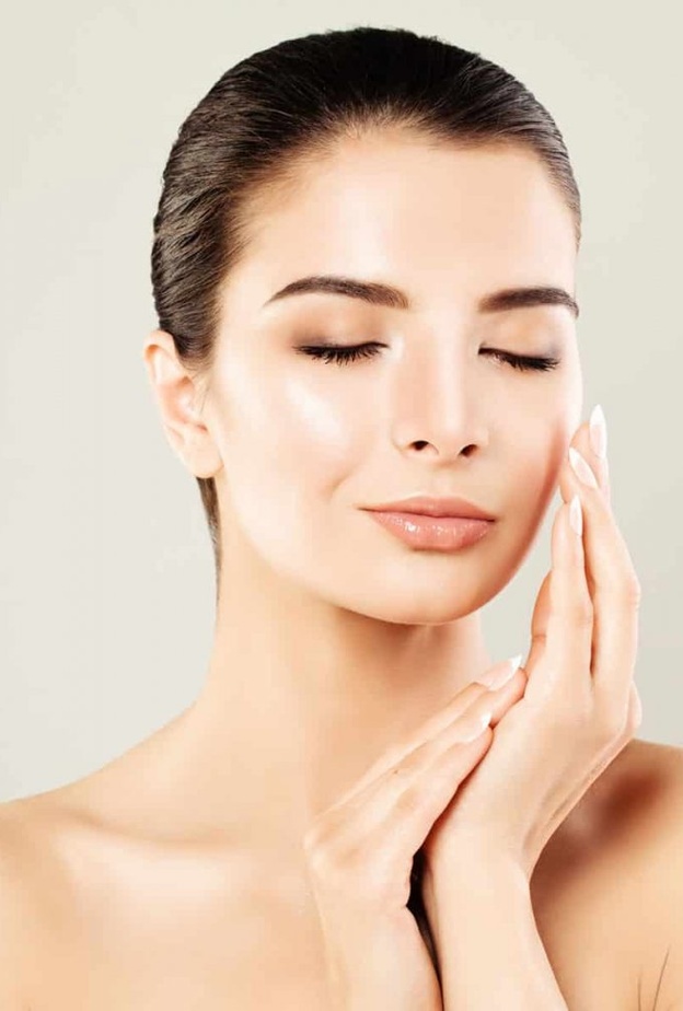 أفضل وصفات طبيعية لشد بشرة الوجه المترهلة في شهر رمضان