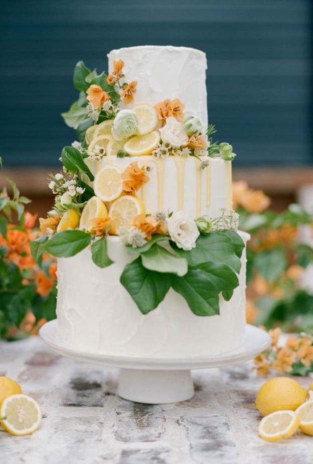 أفكار مبتكرة لكعكة الزفاف في فصل الصيف 2021 بالفواكه الشهية الصيفية