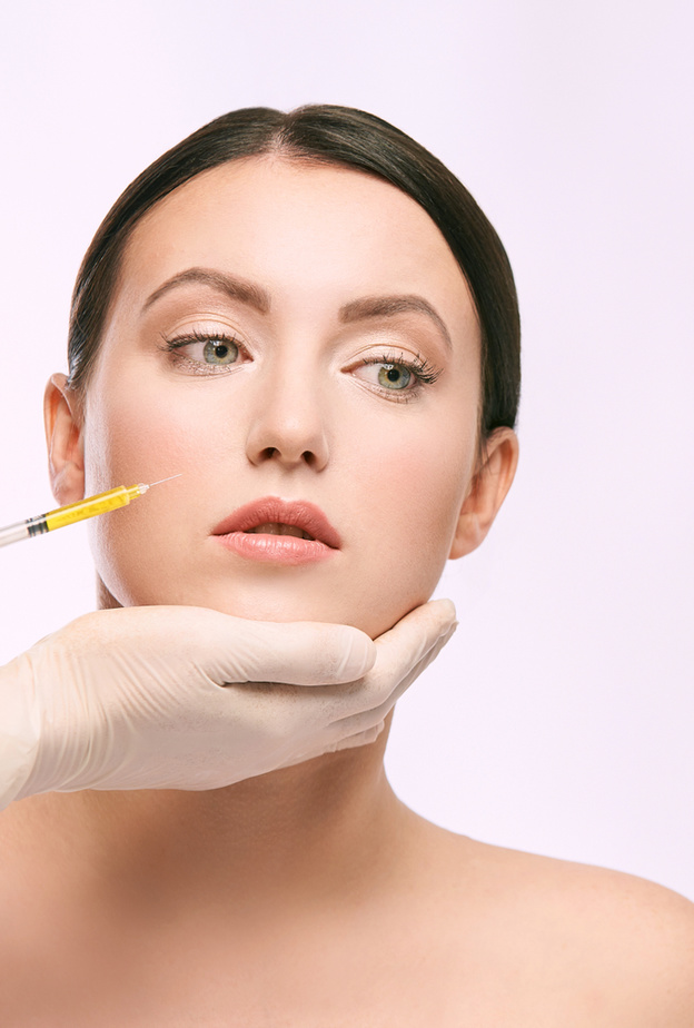 اضرار حقن الوجه بالبلازما