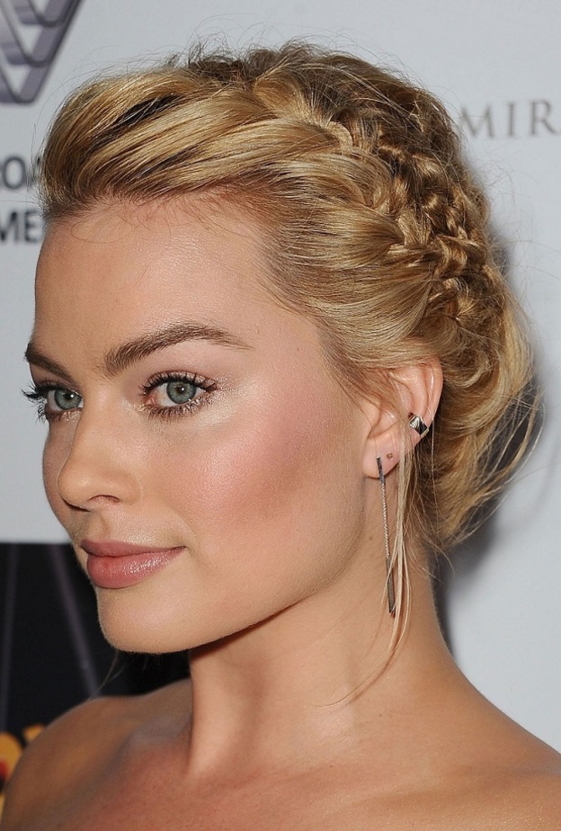 تسريحات شعر أنيقة من مارغوت روبي لشهر رمضان