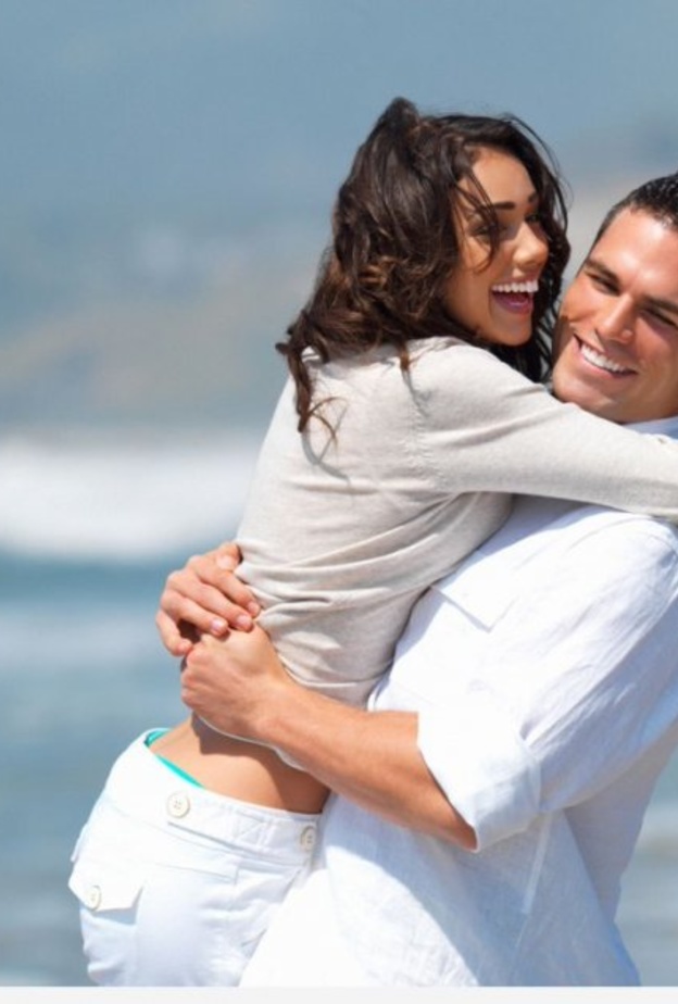  الأزواج الأكثر قربا عادة ما يكون لديهم ما يشبه اللغة الخاصة أو التعابير الخاصة التي لا تعني الكثير لسواهم