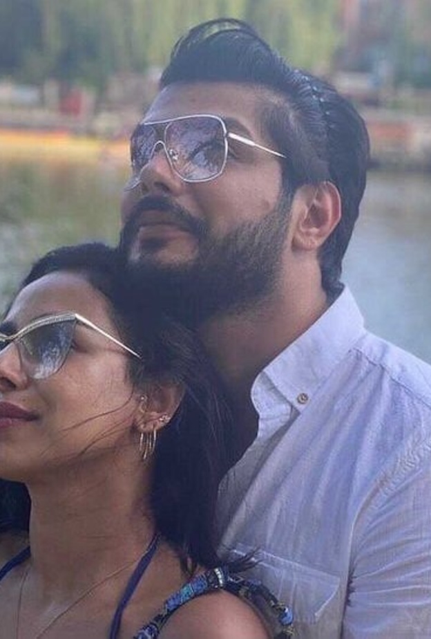  هند البلوشي وعلي يوسف