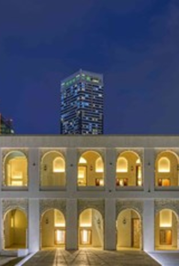 قصر الحصن.. وجهة إماراتية تاريخية ساحرة ووجهة مثالية للزيارة في رمضان