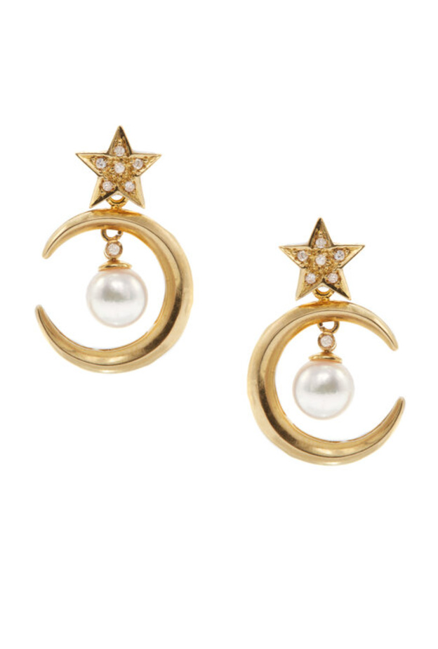  أقراط من آشلي زانغ Ashley Zhang