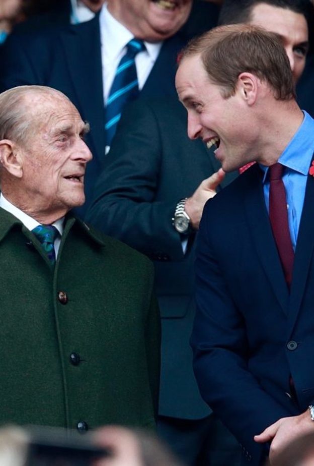 الأمير وليام ينشر صورة لم تنشر من قبل للأمير فيليب بصحبة الأمير جورج