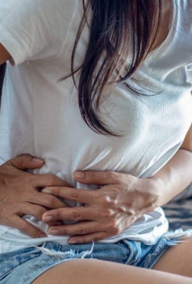 ما العلاقة بين استخدام الأجهزة الذكية وسرطان القولون