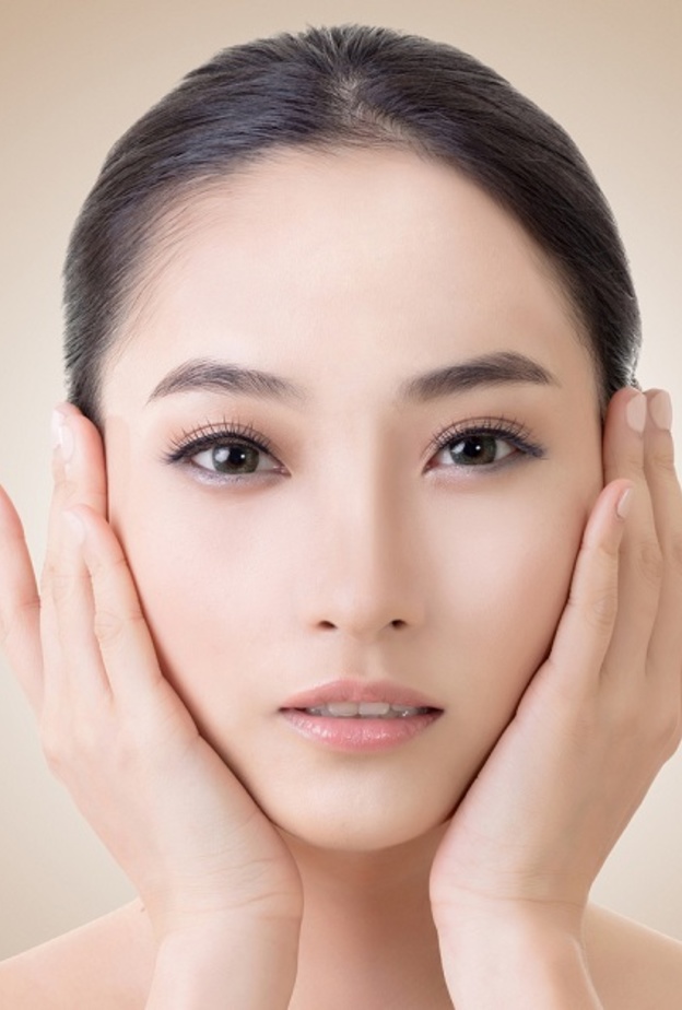  افضل الخلطات الطبيعية لتفتيح البشرة من المرأة الكورية