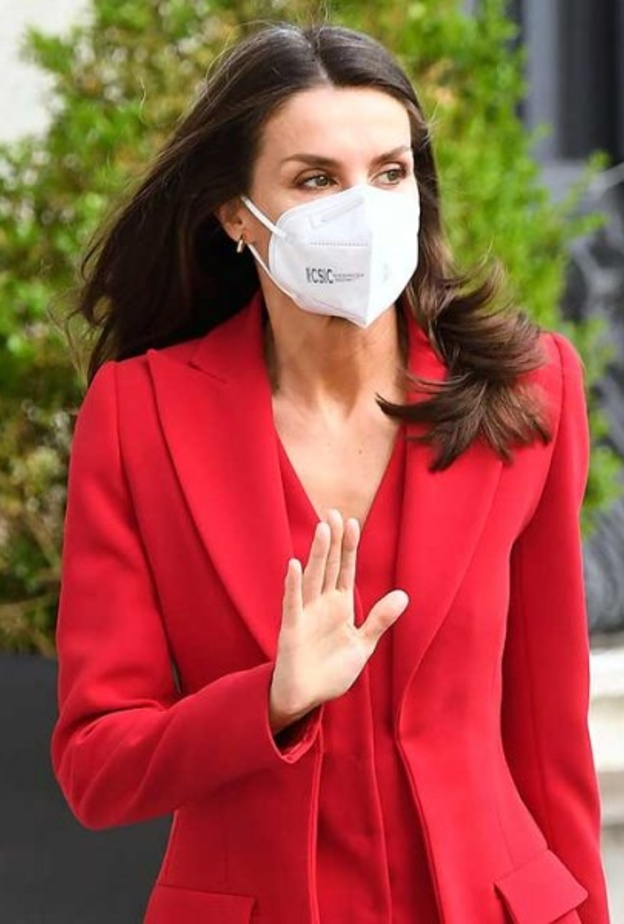 هكذا تخطت ملكة إسبانيا لحظة محرجة أثناء زيارة رسمية في مدريد