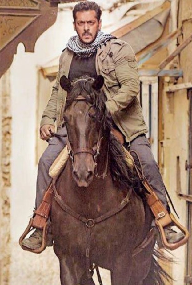 توقف تصوير أحدث أفلام شاروخان وسلمان خان لهذا السبب