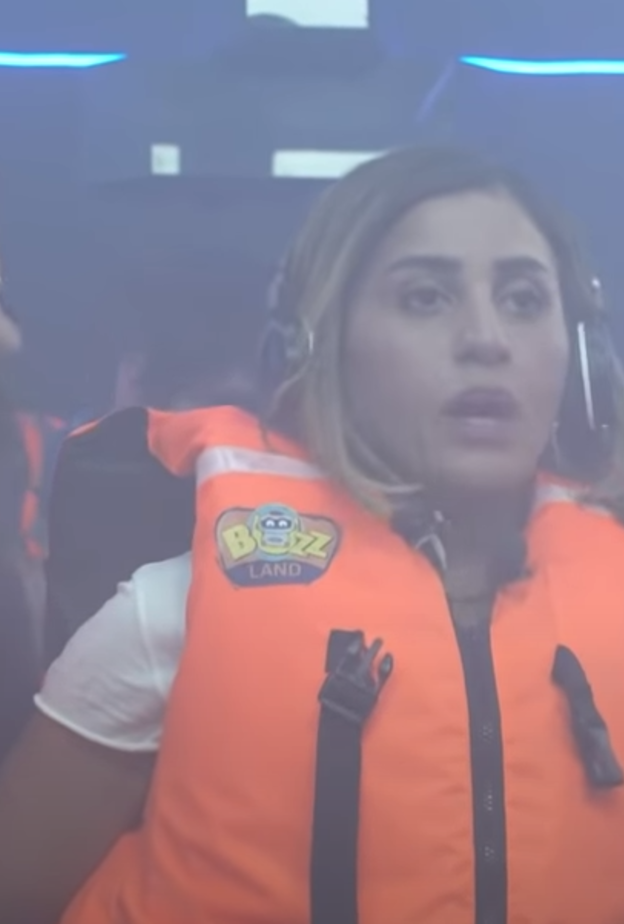 دينا الشربيني في رامز عقله طار