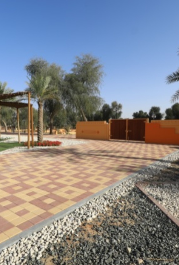 تزخر دولة الإمارات العربية المتحدة بوجود العديد من البقاع الطبيعية الساحرة