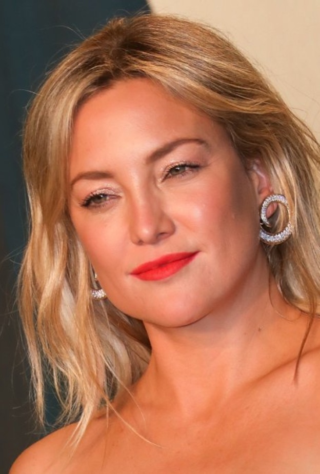  إطلالات مكياج كيت هدسون المفضلة