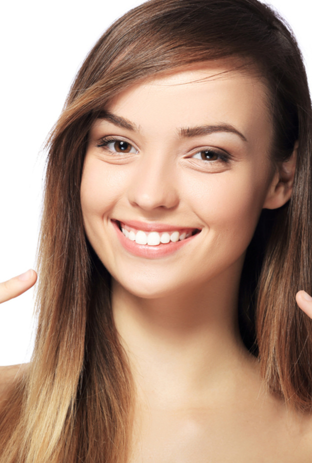 طريقة تبييض الاسنان قبل نهاية شهر رمضان