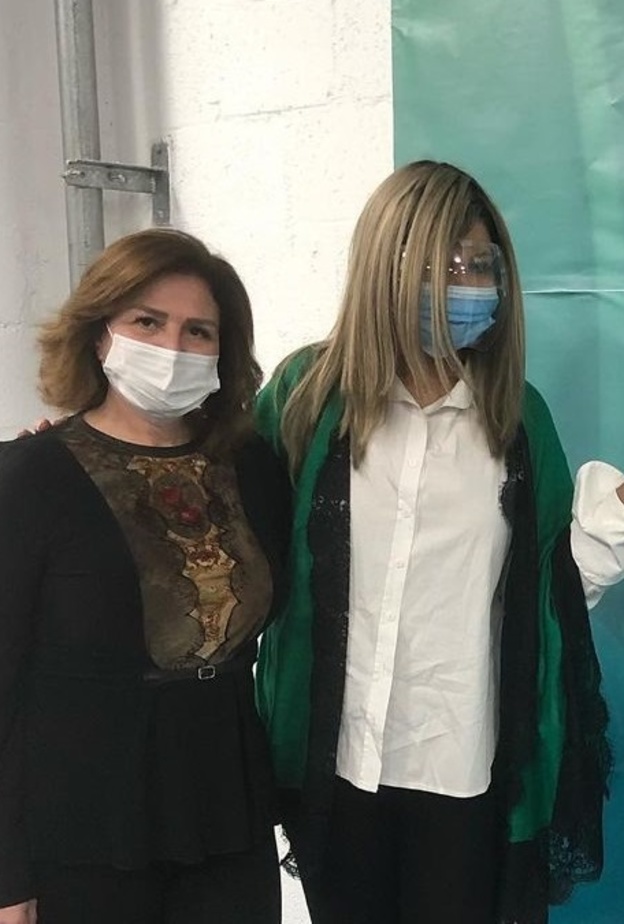 ايناس الدغيدي والهام شاهين