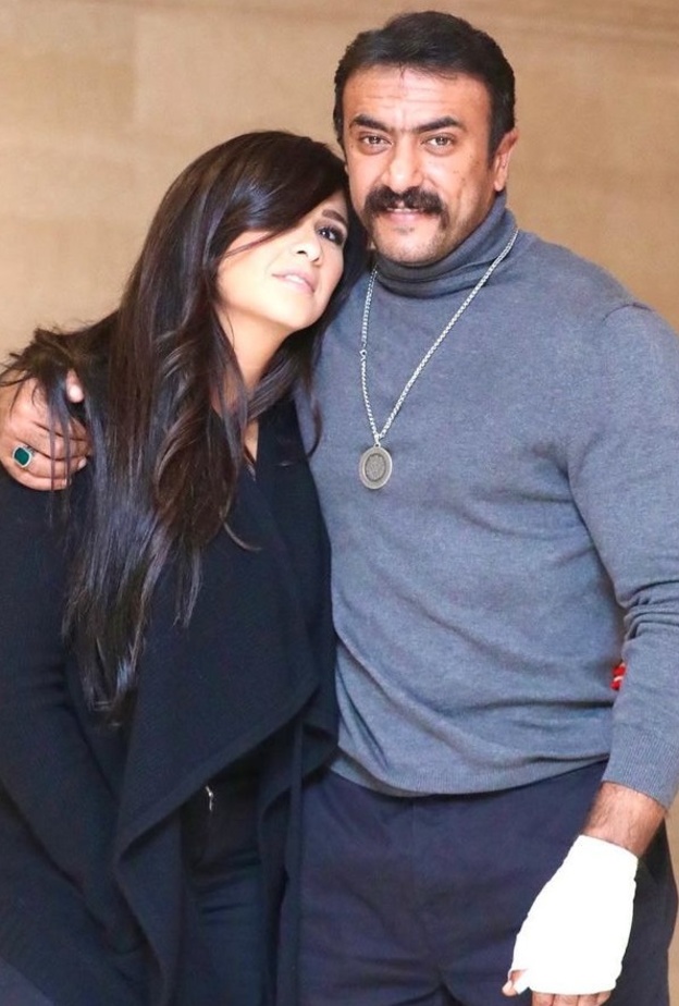 احمد العوضي وياسمين عبد العزيز 