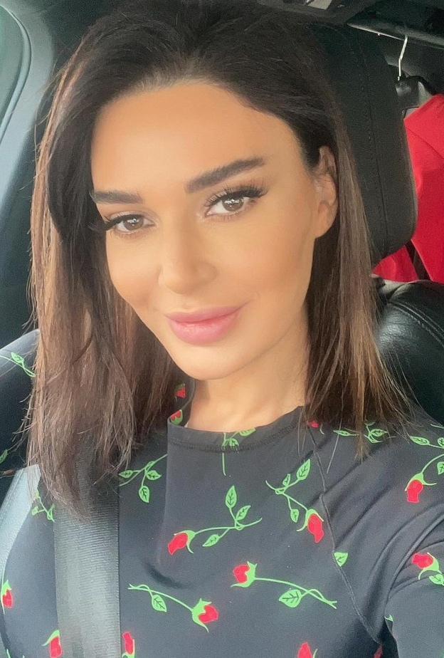 خطوات مكياج ناعم يناسب شهر رمضان من احدث اطلالة لسيرين عبد النور