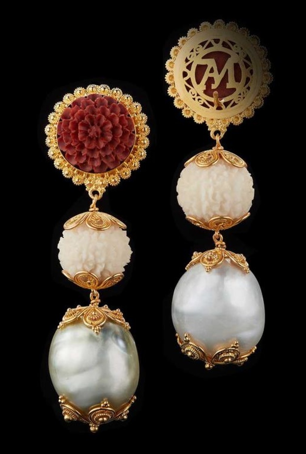 أقراط أذن من ألكسندر مور Alexandra Mor