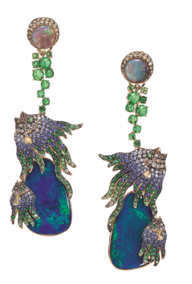 أقراط الأسماك المرفرفة من Wendy Yue