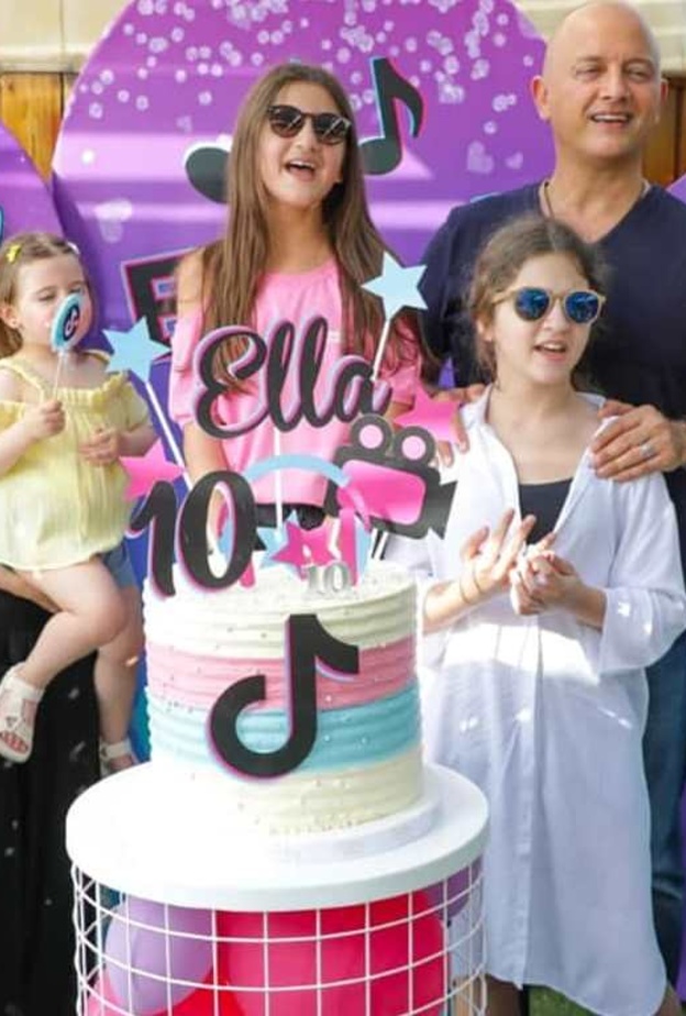 صور إطلالة نانسي عجرم خلال إحتفالها بعيد ميلاد ابنتها إيلا